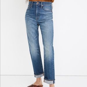 Madewell Classic Straight Jeans in Ives Wash